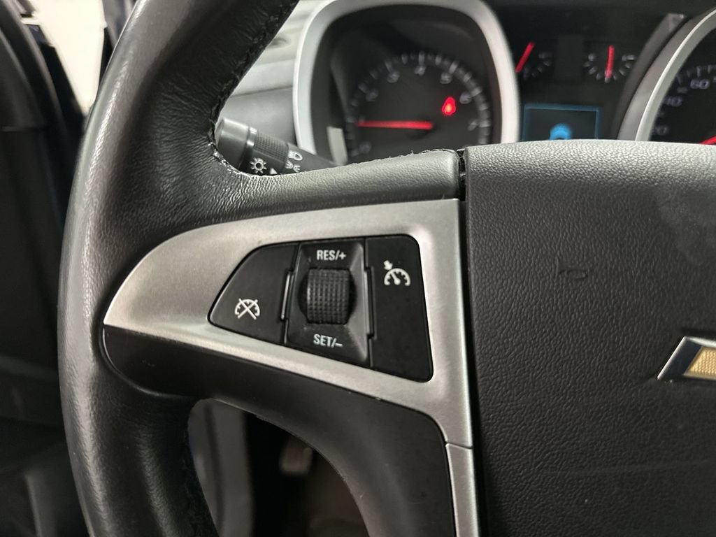 Used 2011 Chevrolet Equinox LT w/ Driver Convenience Package AWD/4WD image 34