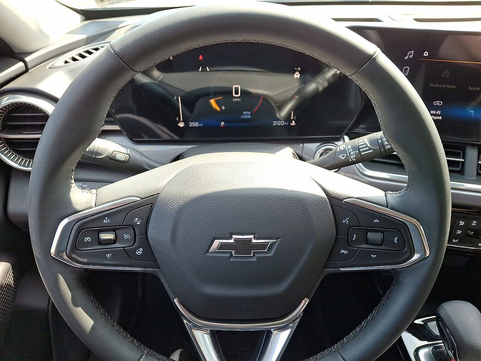 New 2026 Chevrolet Trax ACTIV w/ Driver Confidence Package FWD image 17