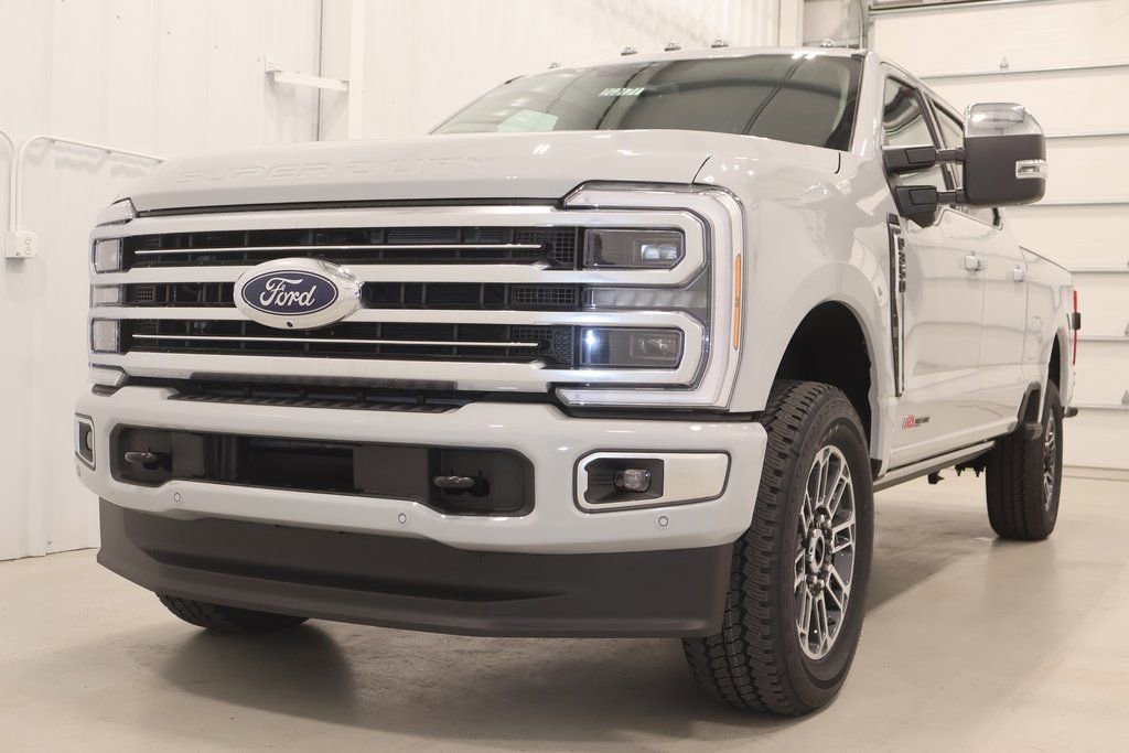New 2026 Ford F350 Platinum w/ Platinum Plus Package image 4