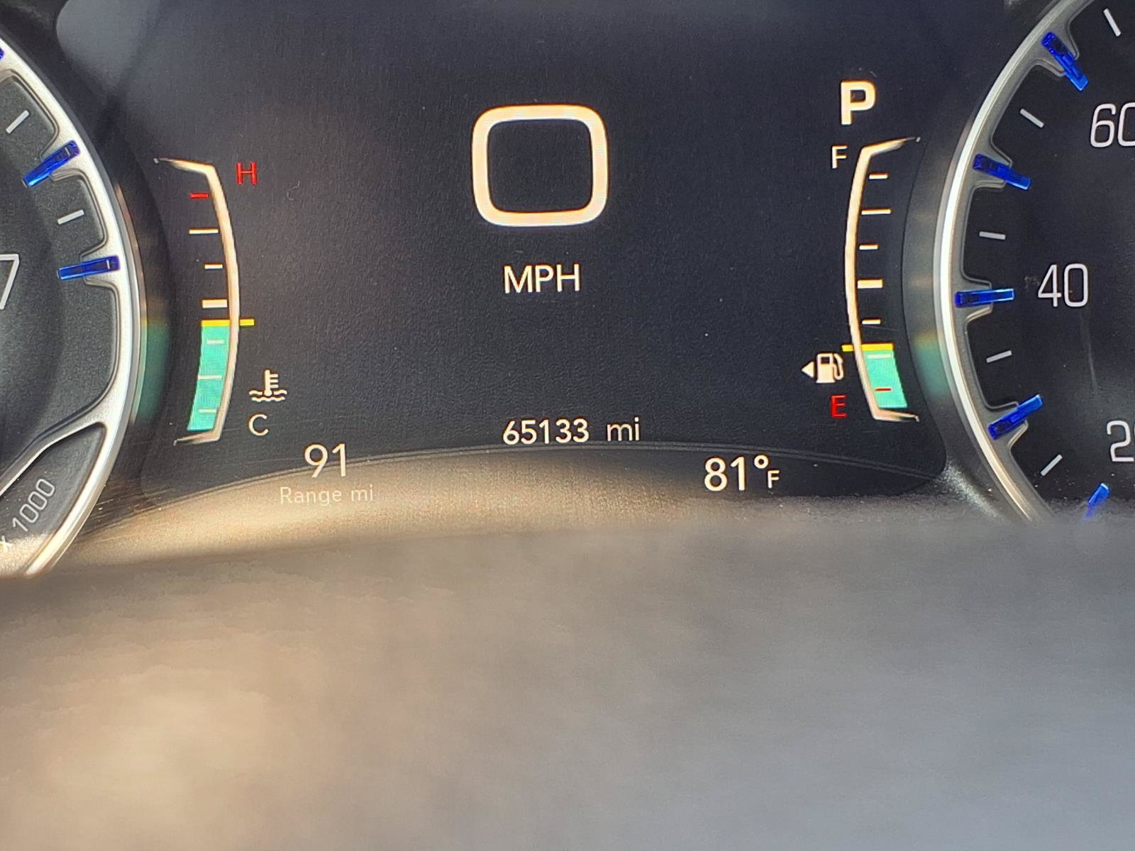 Used 2024 Chrysler Pacifica Touring-L FWD image 18