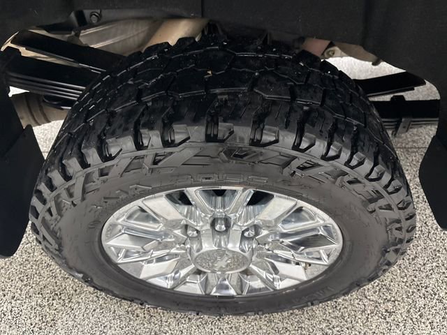 Used 2022 Chevrolet Silverado 3500 High Country w/ Safety Package II image 29