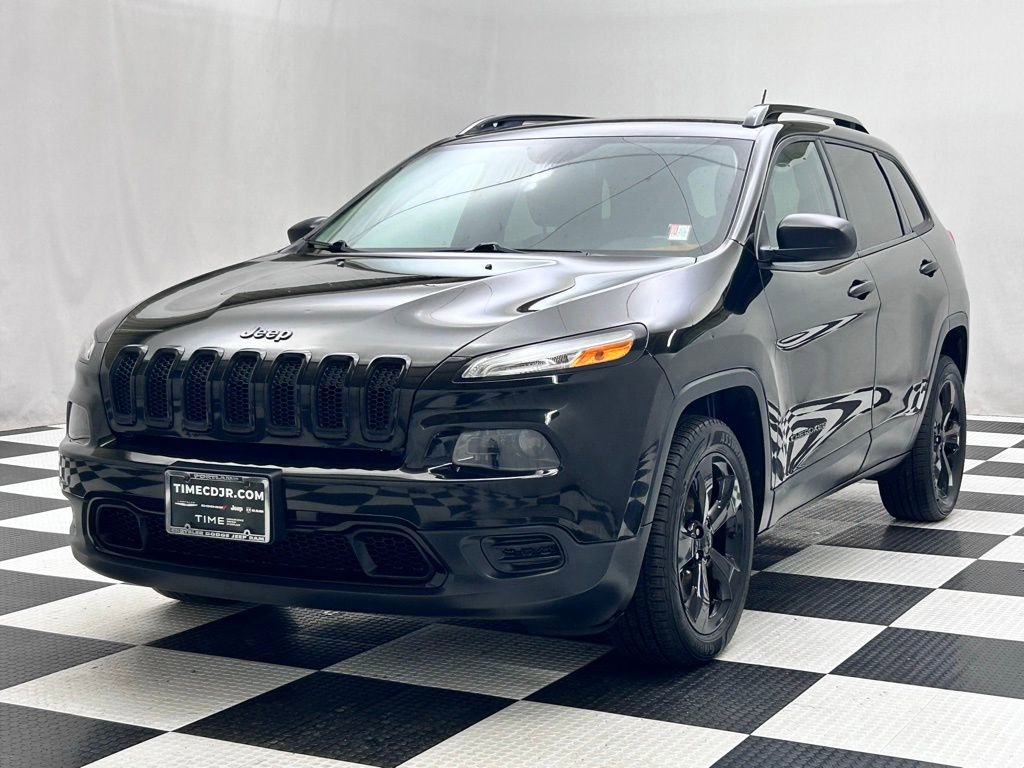 Used 2017 Jeep Cherokee Altitude image 4
