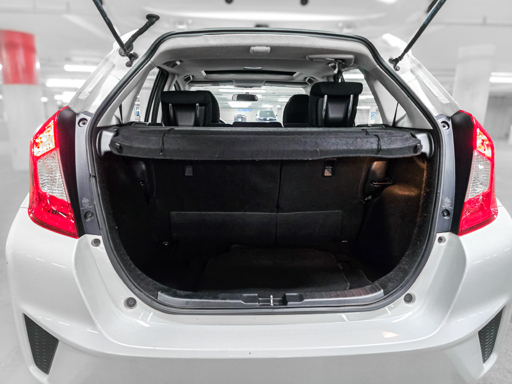 Used 2016 Honda Fit EX image 8