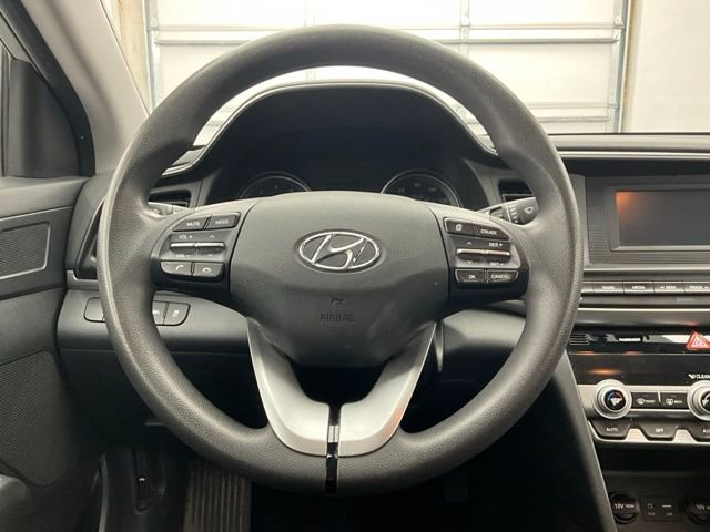Used 2020 Hyundai Elantra SE w/ Cargo Package (C1) image 6