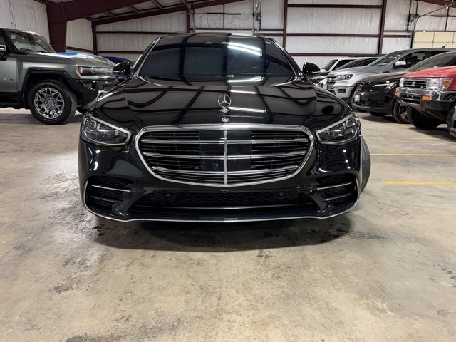 Used 2022 Mercedes-Benz S 500 4MATIC image 2