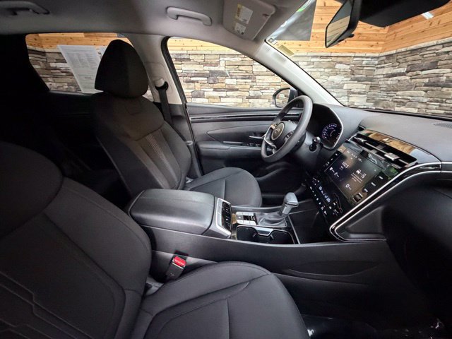 Certified 2024 Hyundai Tucson SEL AWD/4WD image 16