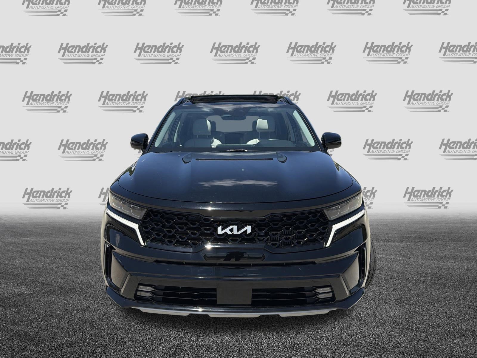 Used 2023 Kia Sorento SX AWD/4WD image 3
