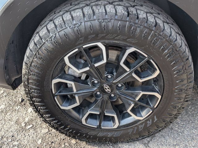 Certified 2023 Hyundai Santa Cruz SE AWD/4WD image 10