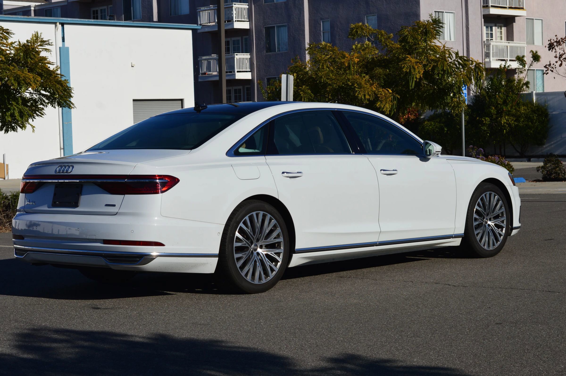 Used 2019 Audi A8 L 3.0T w/ Executive Package image 7