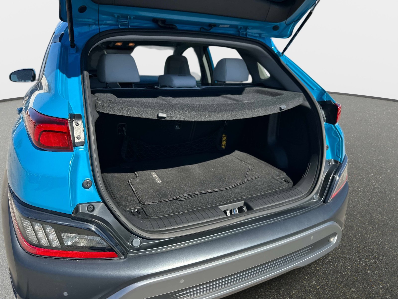 Used 2022 Hyundai Kona Limited image 10