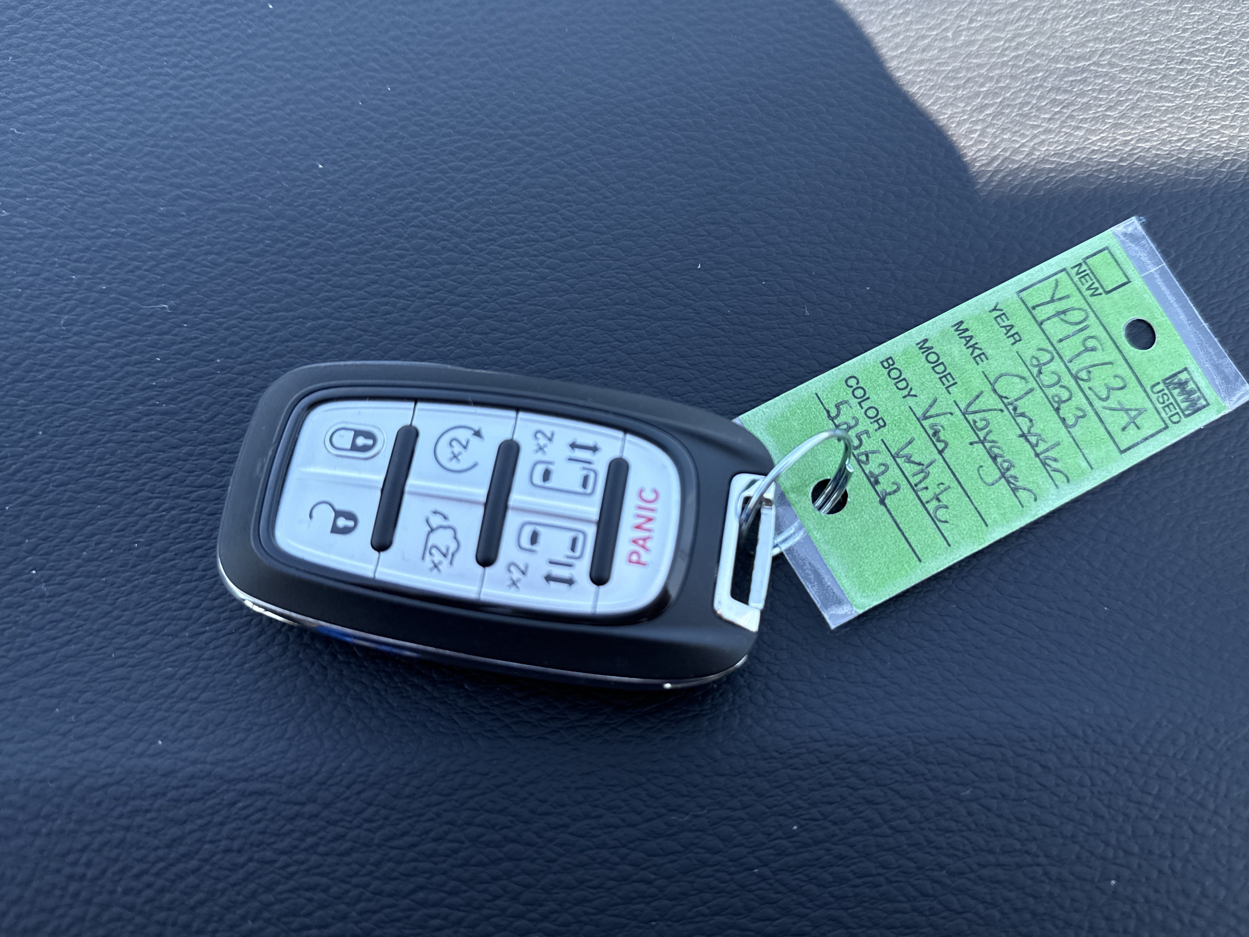 Used 2023 Chrysler Voyager LX FWD image 29