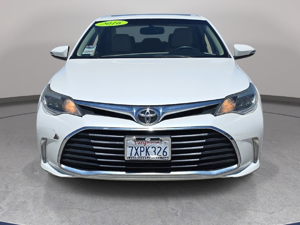 Used 2016 Toyota Avalon XLE Premium FWD image 3
