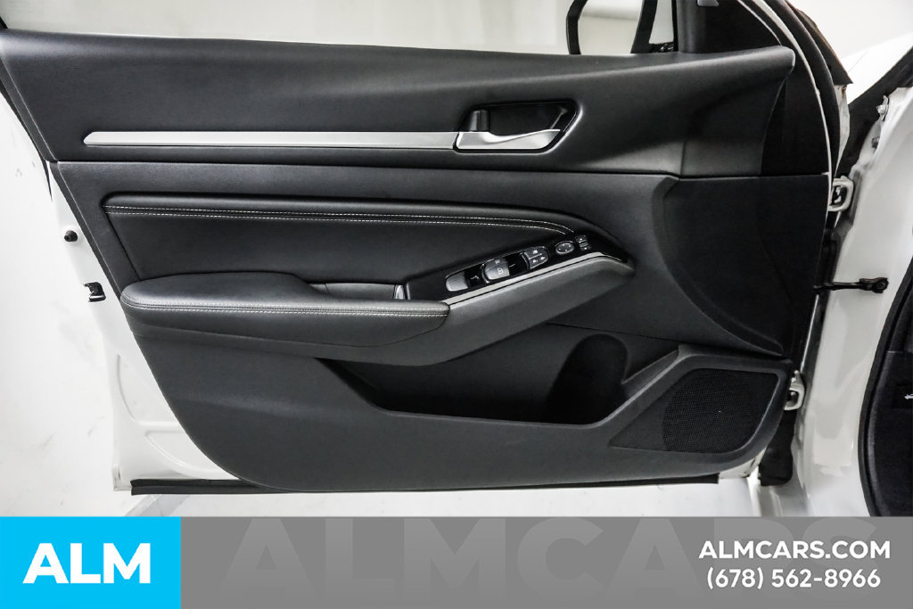 Used 2020 Nissan Altima 2.5 SV FWD image 43