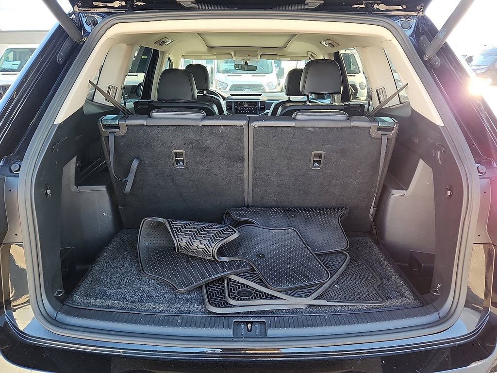 Used 2021 Volkswagen Atlas SE w/ Panoramic Sunroof Package image 11