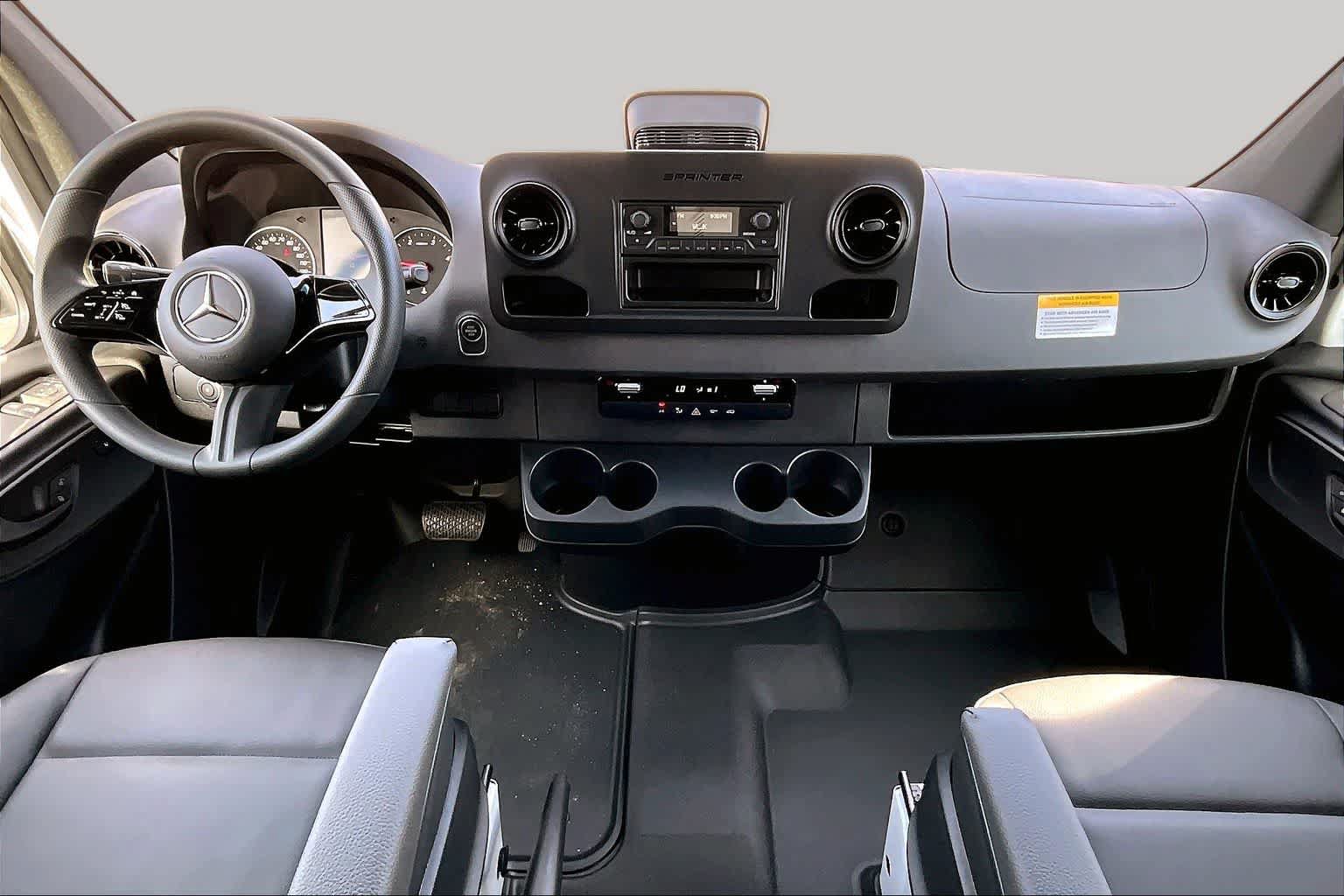 New 2025 Mercedes-Benz Sprinter 2500 image 5