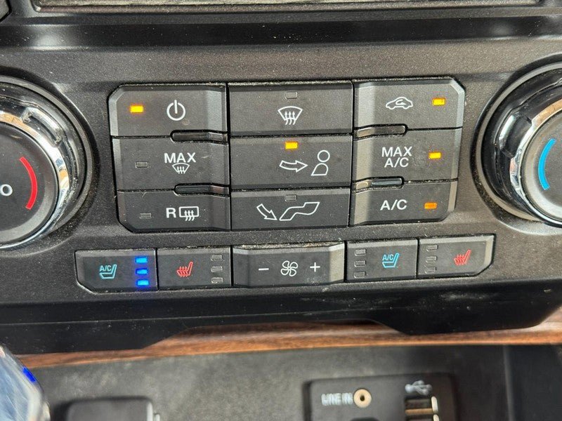 Used 2015 Ford F150 Lariat w/ Equipment Group 501A Mid AWD/4WD image 21