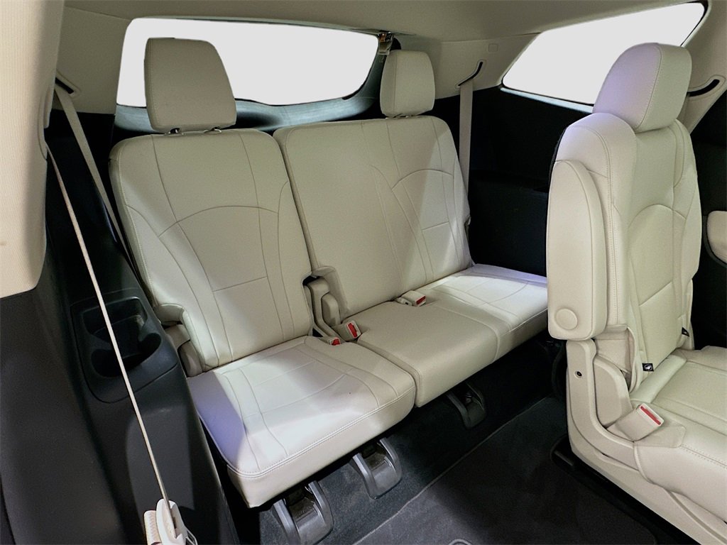 Used 2023 Buick Enclave Premium image 28