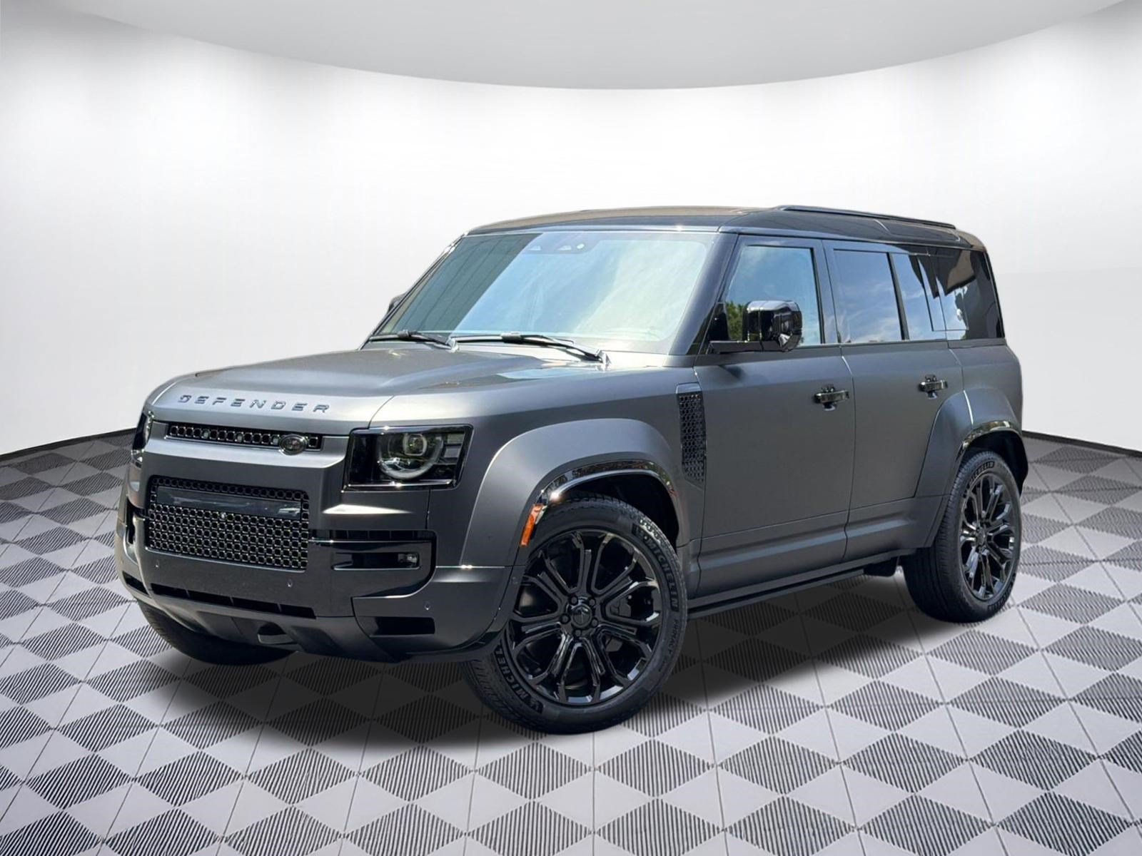 New 2026 Land Rover Defender 110 OCTA AWD/4WD image 1
