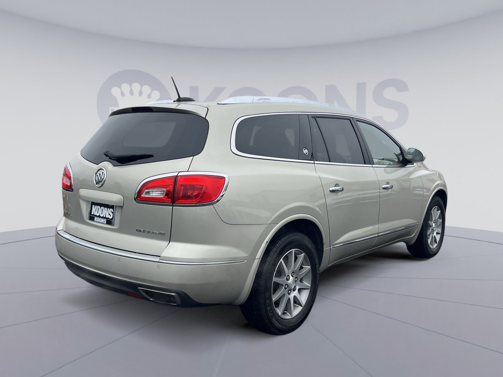 Used 2016 Buick Enclave Leather FWD image 11
