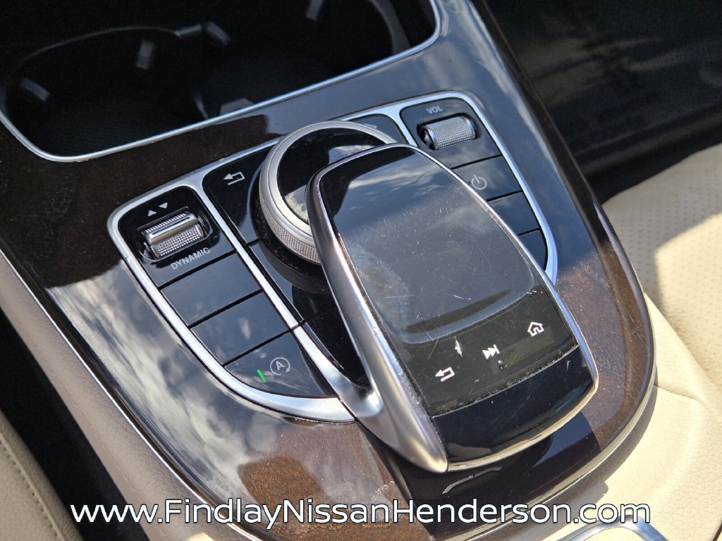 Used 2019 Mercedes-Benz E 300 image 32