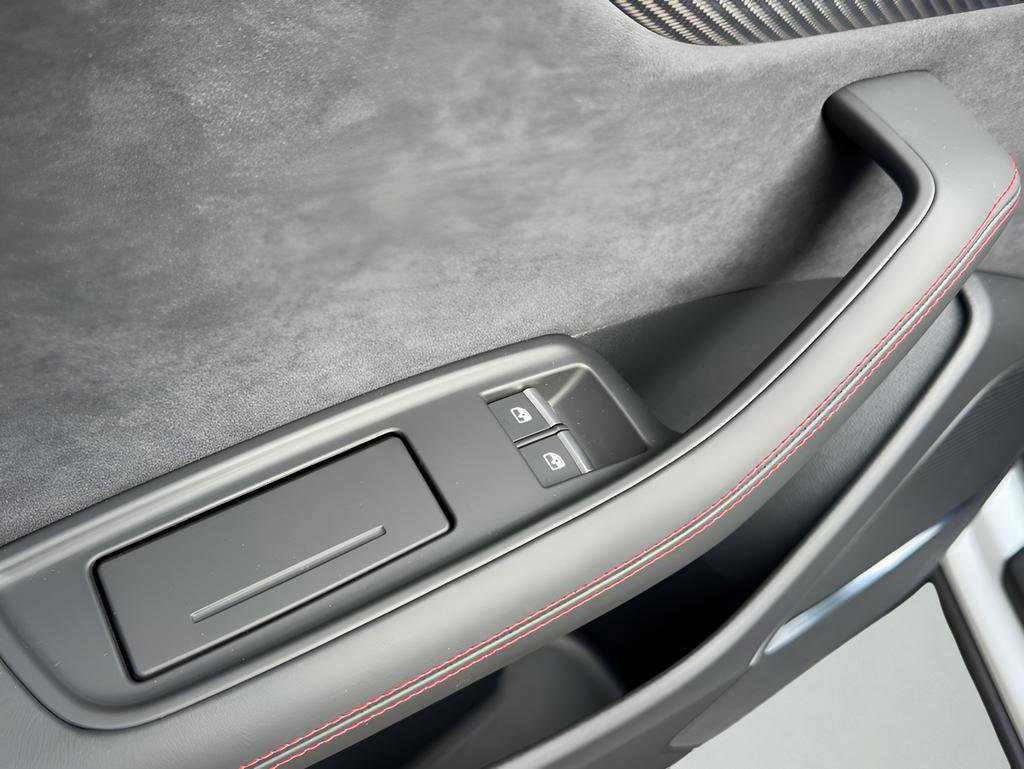 New 2026 Audi SQ8 Prestige AWD/4WD image 32