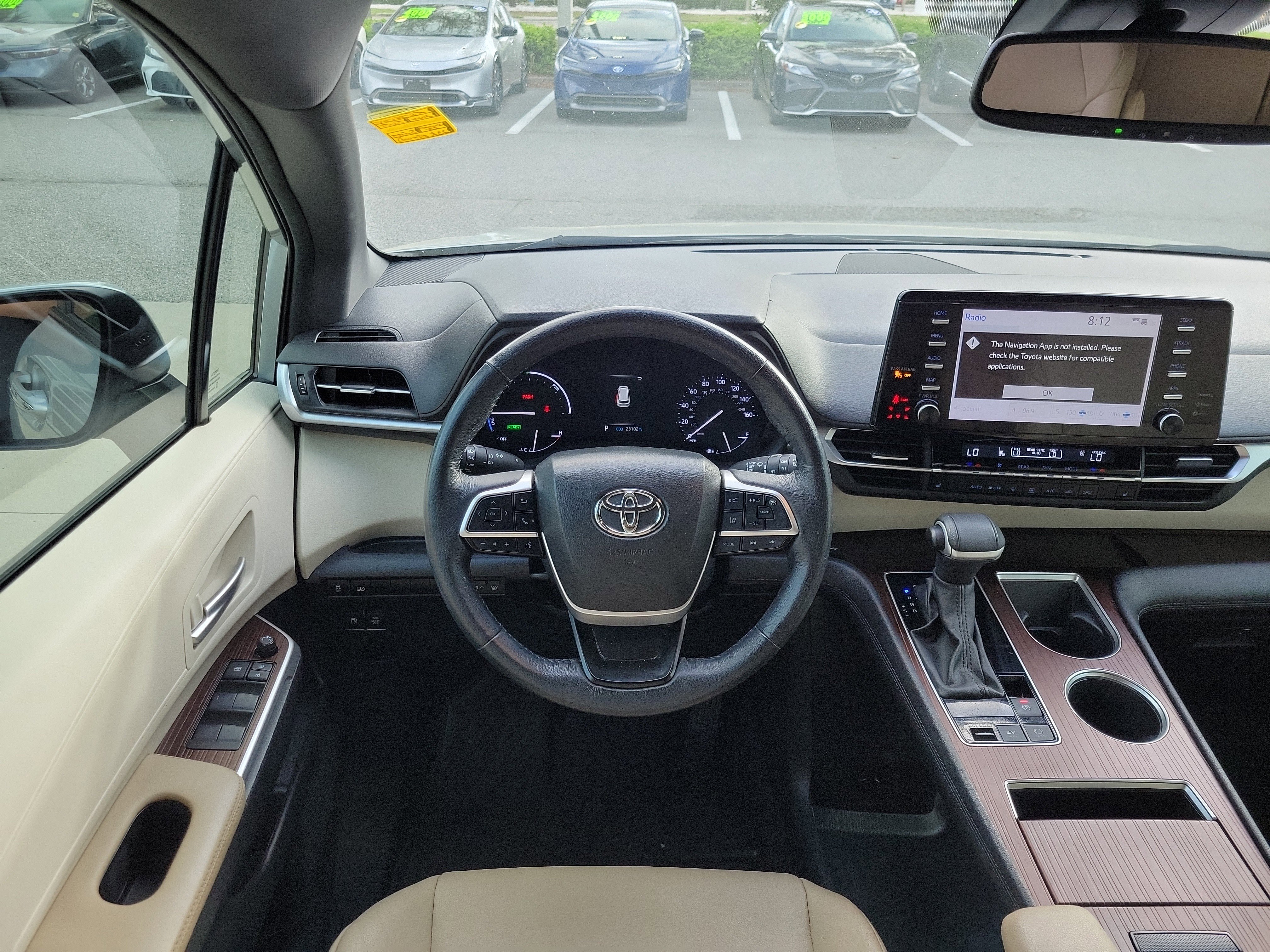 Certified 2024 Toyota Sienna XLE image 26