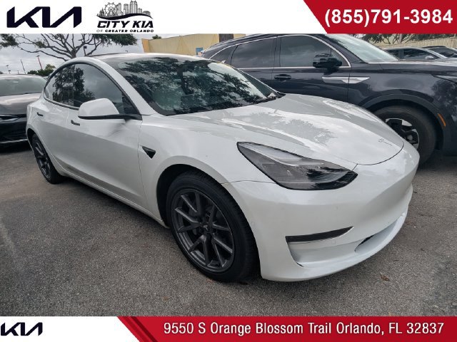 Used 2022 Tesla Model 3 RWD image 3