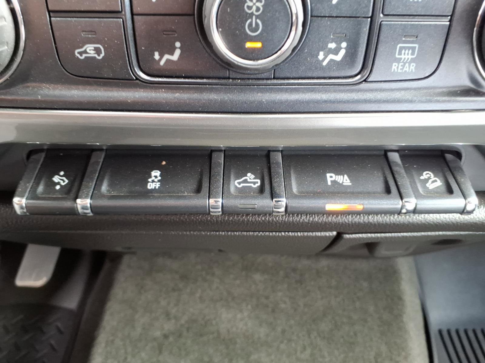 Used 2016 Chevrolet Silverado 1500 LT w/ All Star Edition image 13