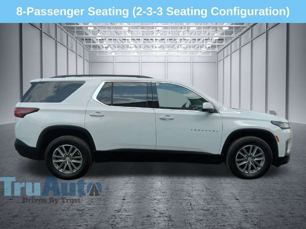 Used 2023 Chevrolet Traverse LT FWD image 8