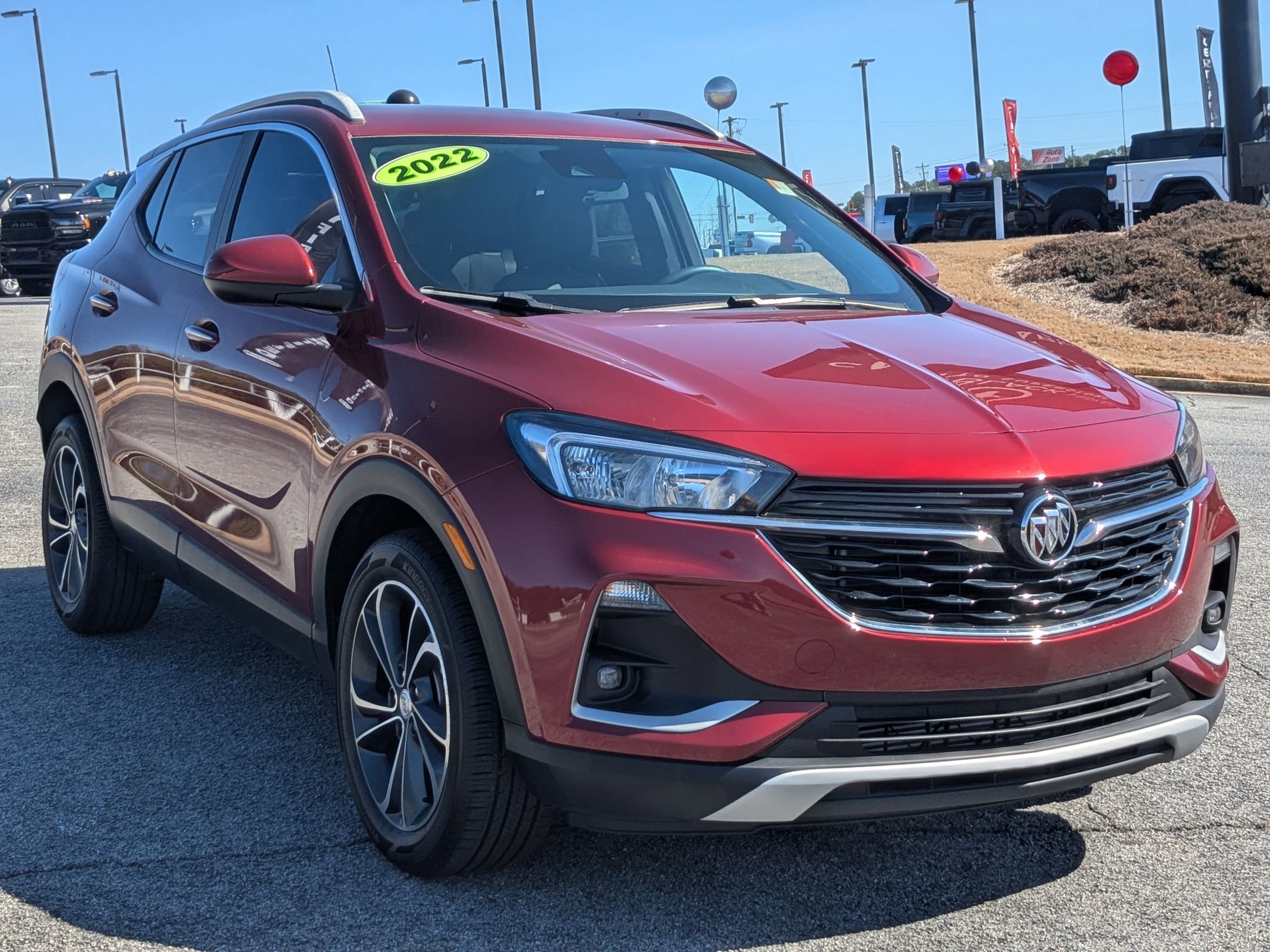 Used 2022 Buick Encore GX Select image 3