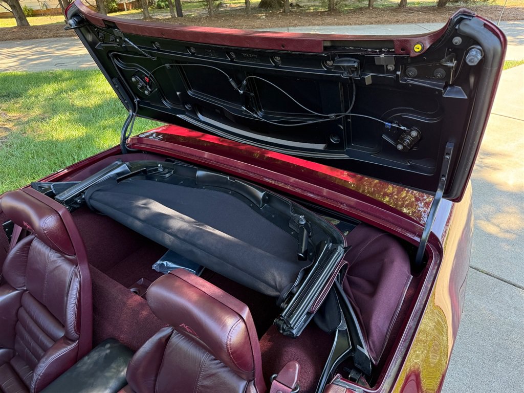 Used 1993 Chevrolet Corvette Convertible RWD image 69