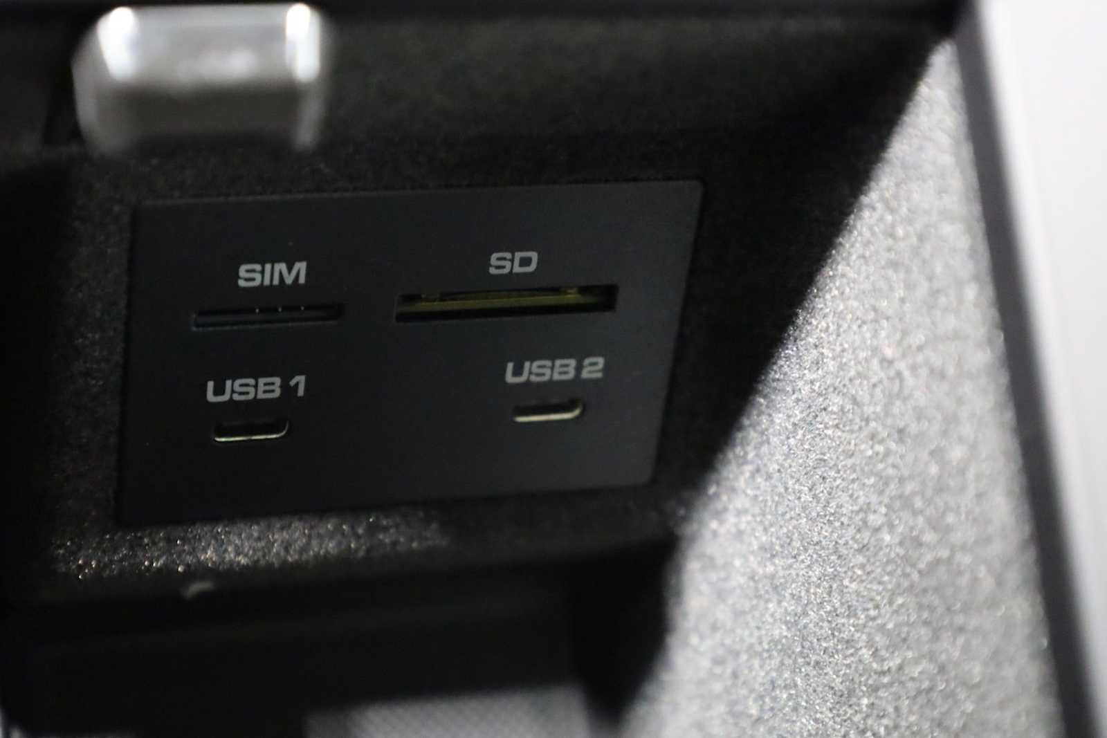 New 2026 Porsche Macan image 35