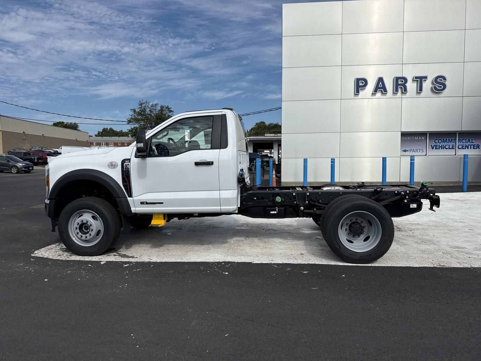 New 2026 Ford F600 4x4 Regular Cab Super Duty w/ XLT Value Package image 6