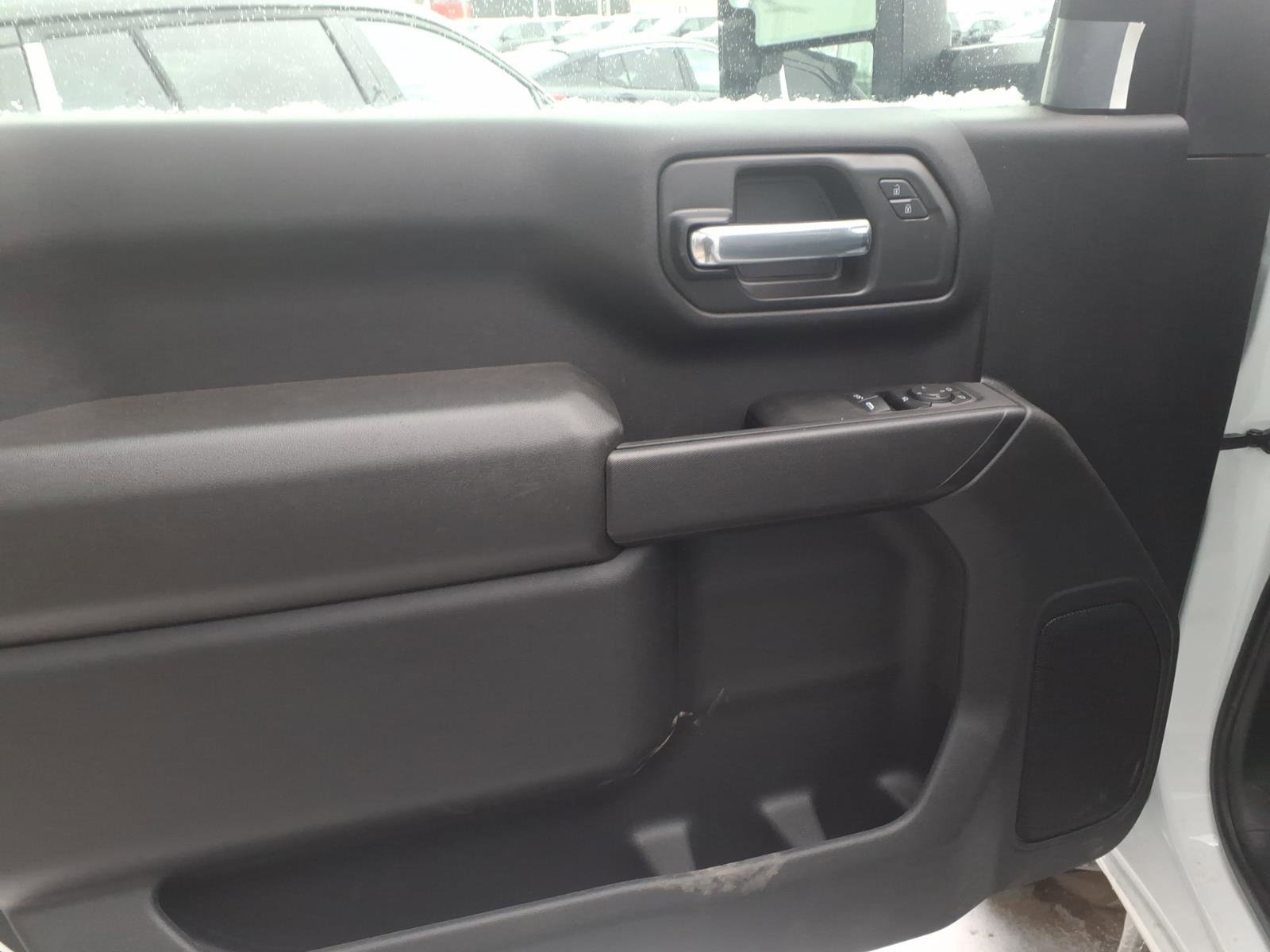 New 2025 GMC Sierra 2500 Pro w/ Convenience Package image 7