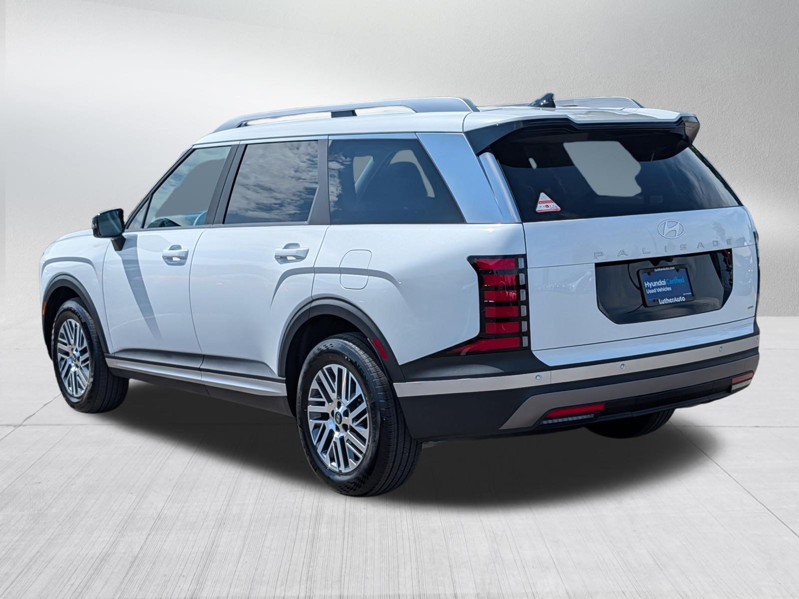 Certified 2026 Hyundai Palisade SEL AWD/4WD image 5