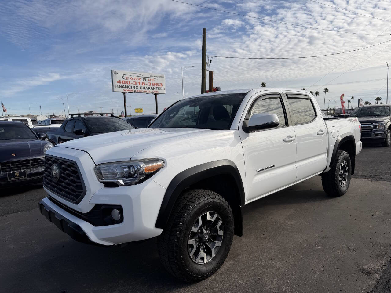 Used 2020 Toyota Tacoma TRD Off-Road w/ Technology Package image 2