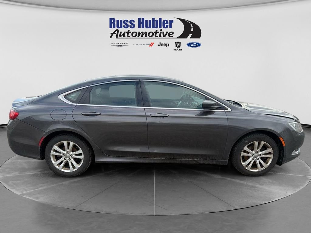 Used 2015 Chrysler 200 Limited w/ Convenience Group FWD image 8