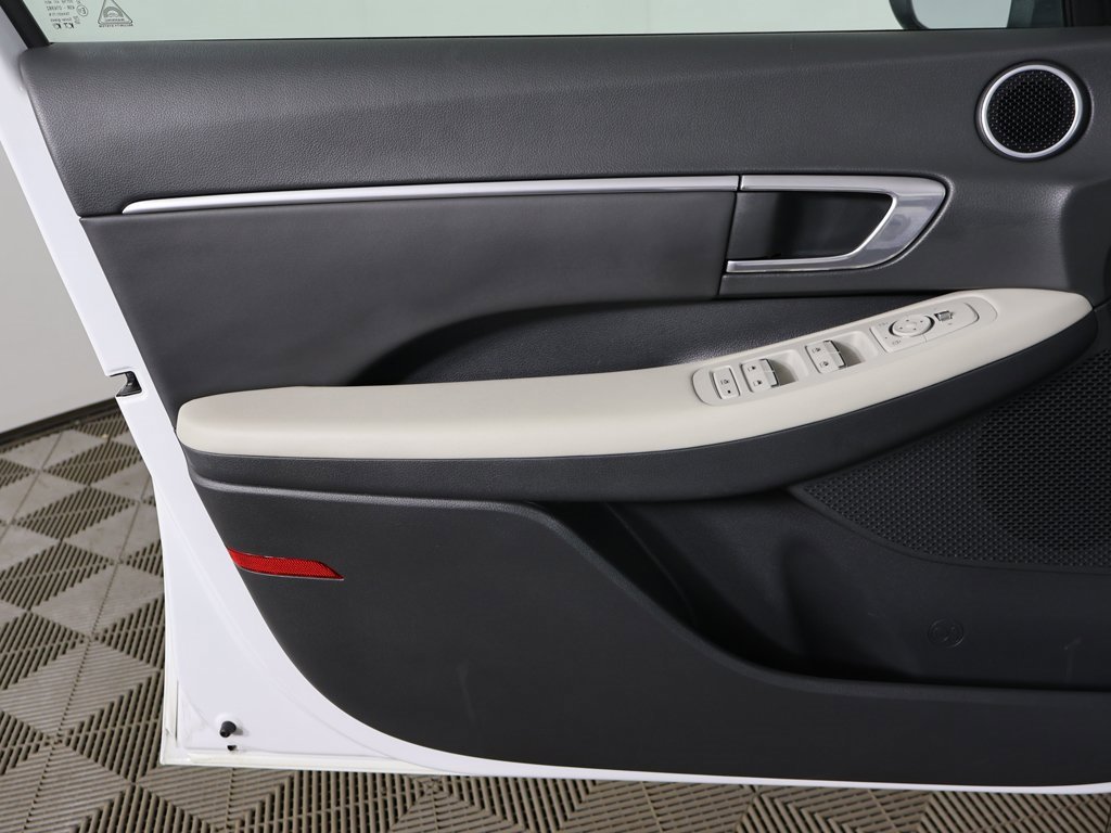 Used 2023 Hyundai Sonata SEL w/ Convenience Package image 20