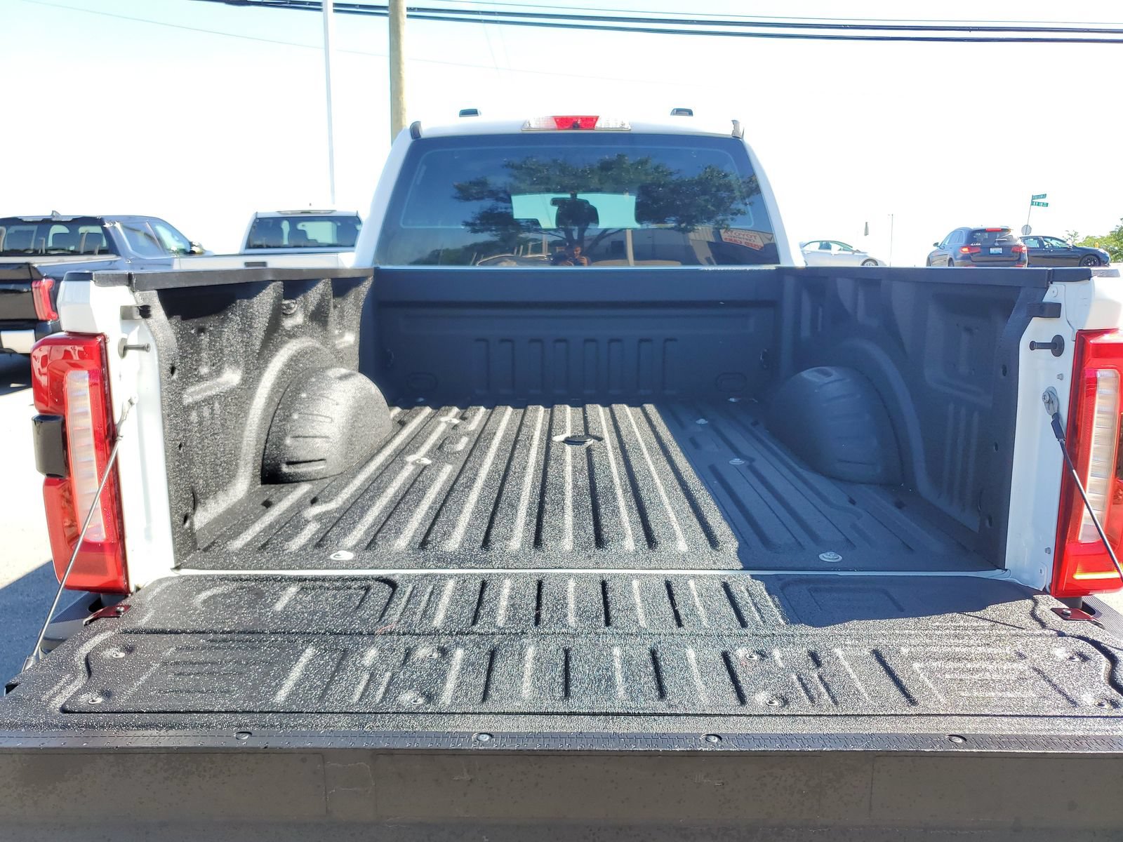 Used 2023 Ford F350 XL w/ 360-Degree Camera Package AWD/4WD image 7