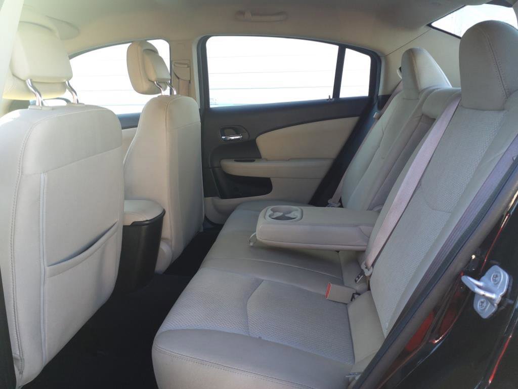 Used 2013 Chrysler 200 Touring image 8