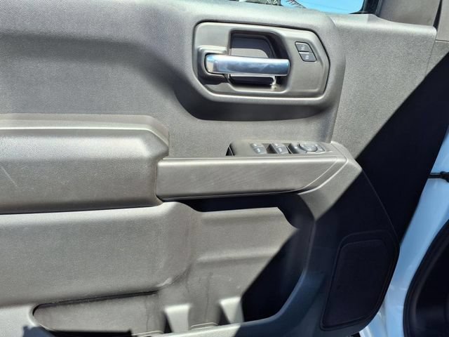 Used 2025 GMC Sierra 1500 Pro w/ Pro Value Package AWD/4WD image 13