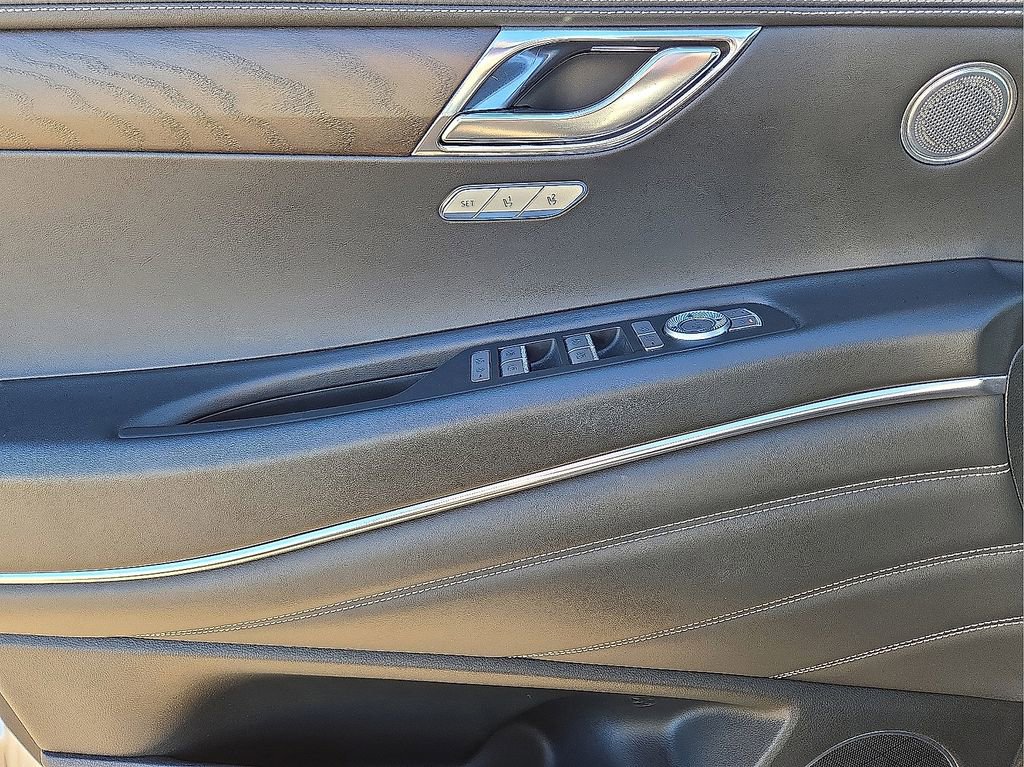 Used 2024 Genesis GV80 2.5T image 23