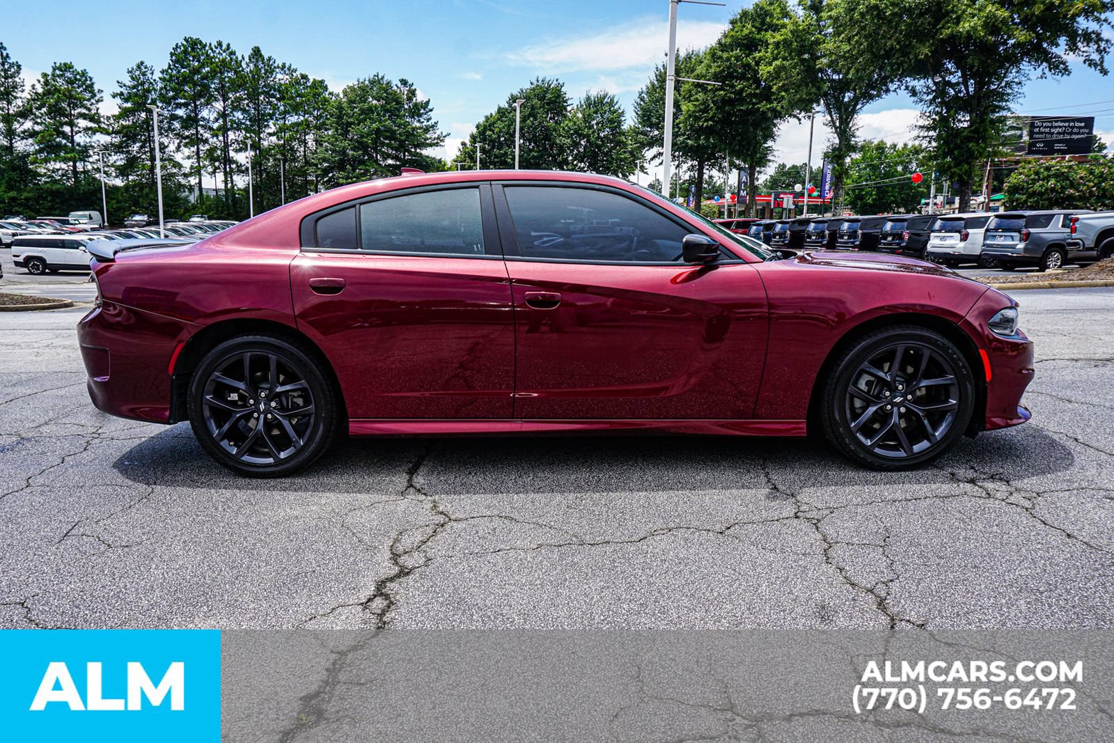 Used 2022 Dodge Charger GT w/ Blacktop Package RWD image 10