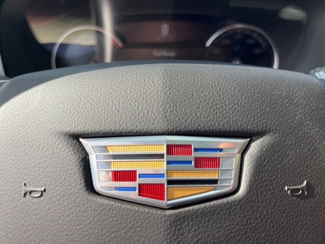 New 2025 Cadillac XT6 Luxury image 45