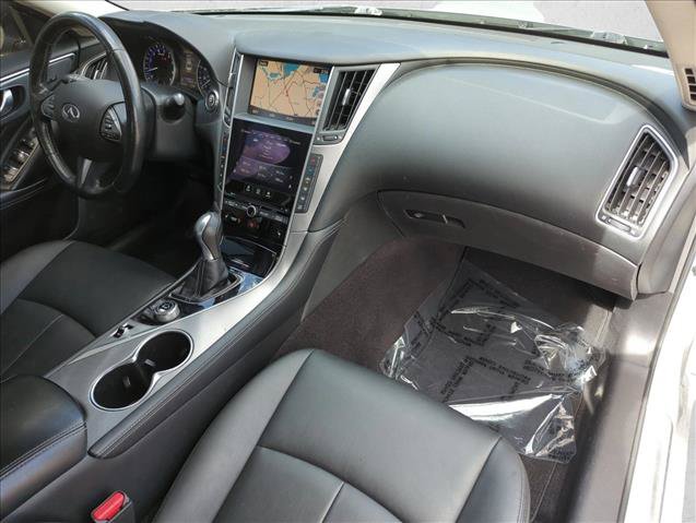 Used 2016 INFINITI Q50 3.0t Premium w/ 3.0T Premium Plus Package AWD/4WD image 23