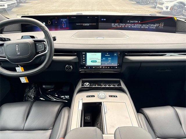 New 2025 Lincoln Navigator Reserve w/ Jet Appearance Package image 16