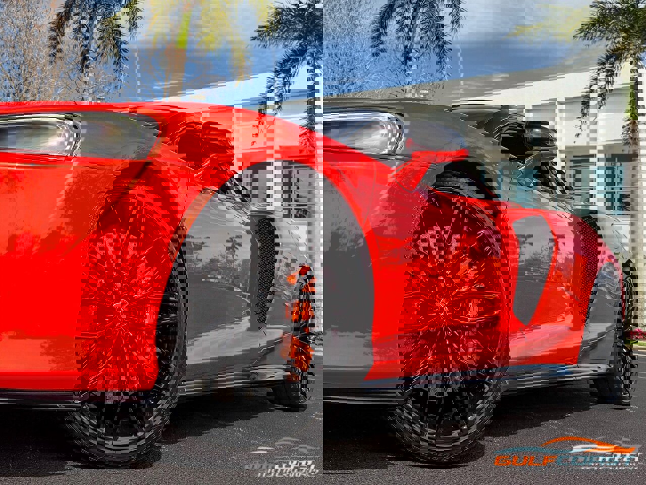 Used 2023 McLaren GT image 13