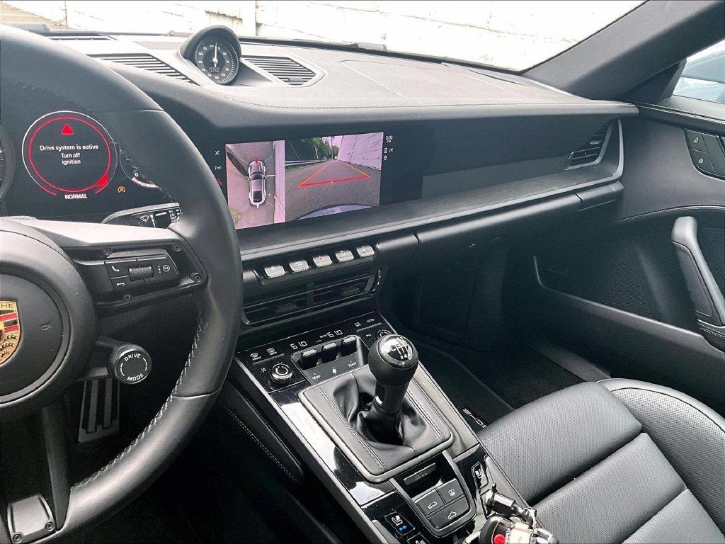 Used 2024 Porsche 911 Carrera GTS RWD image 10