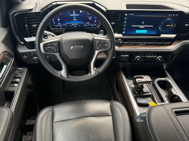 Used 2022 Chevrolet Silverado 1500 LT Trail Boss w/ Convenience Package II AWD/4WD image 15