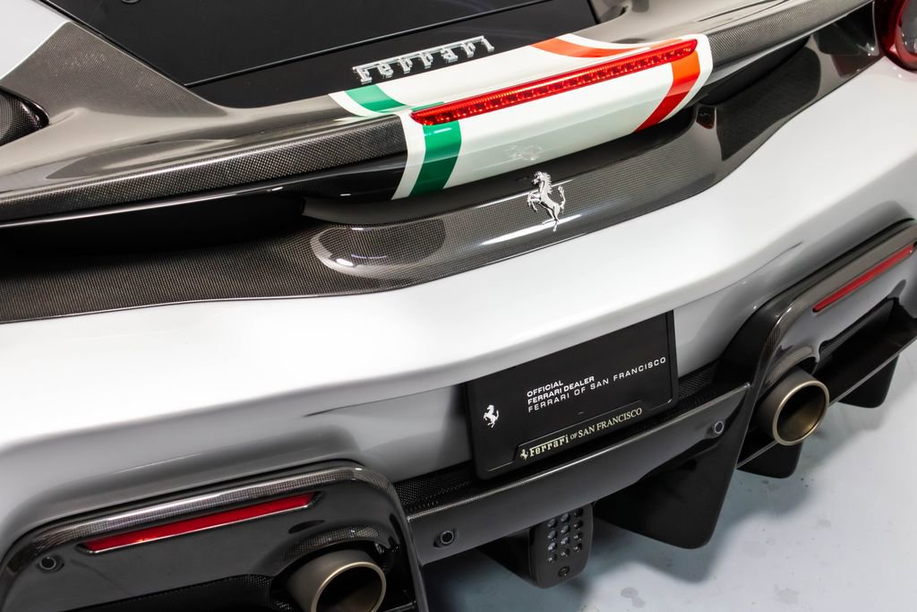 Used 2020 Ferrari 488 Pista Base image 31